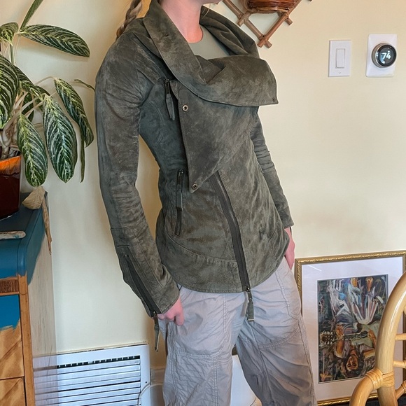 L.A.M.B. Suede & Silk Jacket Fall Green - Picture 8 of 10